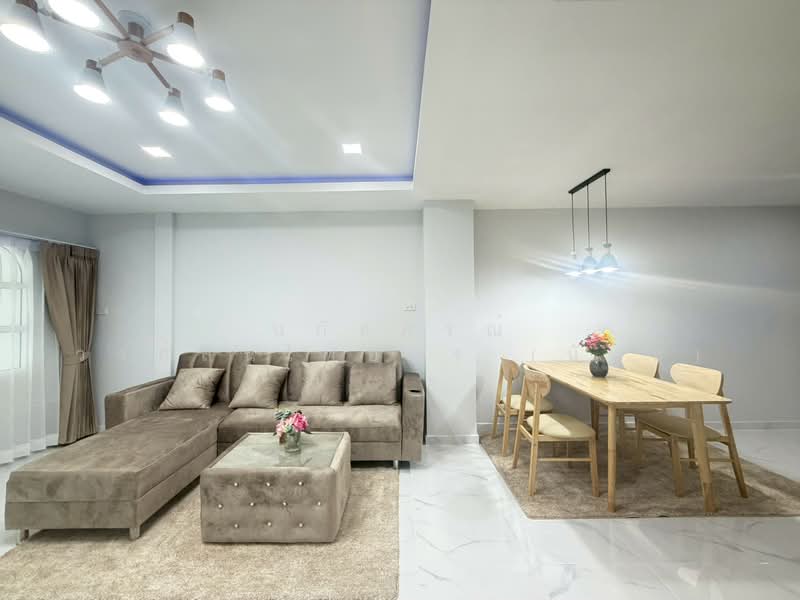 Moobaan K.C. Ramintra 7 : หมู่บ้านเค.ซี. รามอินทรา 7, กรุงเทพ, สามวาตะวันตก, คลองสามวา, กรุงเทพ, 80 ตร.ม., ทาวน์เฮ้าส์ ขาย, โดย นภัสศรณ์ วงศ์สินไทยกร (นันท์), 500397837 - DDproperty.com