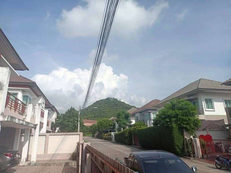 ให้เช่าถูกมาก บ้านเดี่ยวหลังใหญ่ 4 นอน ม.โคโค่ฮิลล์ แหลมฉบัง, Chon Buri (Pattaya), Thung Suk La, Si Racha, Chon Buri (Pattaya), 4 Bedrooms, 200 sqm, Single Detached House For Rent, by Dusit Saengfa, 500397841 - DDproperty.com
