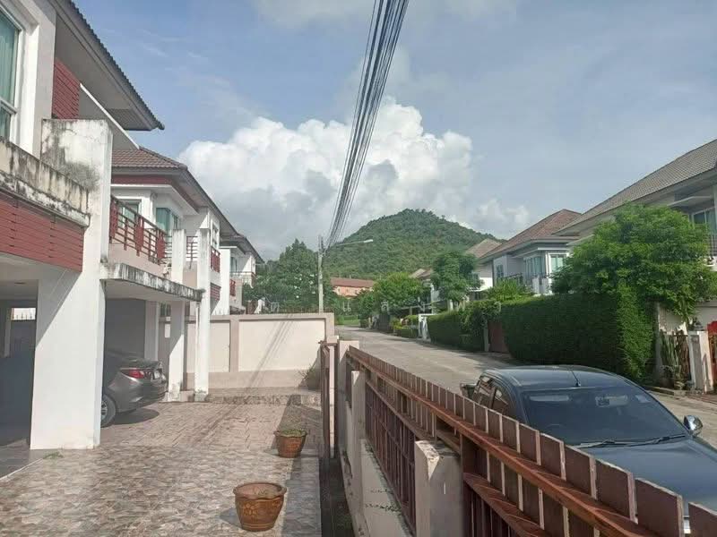 ให้เช่าถูกมาก บ้านเดี่ยวหลังใหญ่ 4 นอน ม.โคโค่ฮิลล์ แหลมฉบัง, Chon Buri (Pattaya), Thung Suk La, Si Racha, Chon Buri (Pattaya), 4 Bedrooms, 200 sqm, Single Detached House For Rent, by Dusit Saengfa, 500397841 - DDproperty.com