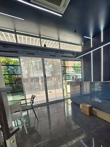 Office for Rent, Pradit Manutham Road, 950 sq.m, Bangkok, Khlong Chaokhun Sing, Wang Thonglang, Bangkok, , 950 sqm, Office Space For Rent, by Tida phanthonglarptawee, 500397850 - DDproperty.com