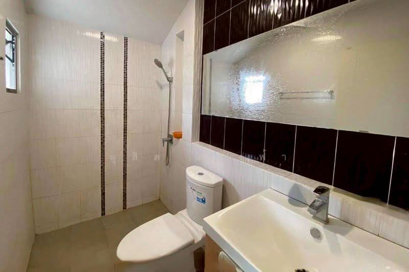 ขายบ้านแฝด ม.วัลเล่ย์ฮิลล์ เขาน้ำซับ แหลมฉบัง, Chon Buri (Pattaya), Thung Suk La, Si Racha, Chon Buri (Pattaya), 3 Bedrooms, 120 sqm, Semi-Detached House (Twin House) For Sale, by Dusit Saengfa, 500397863 - DDproperty.com