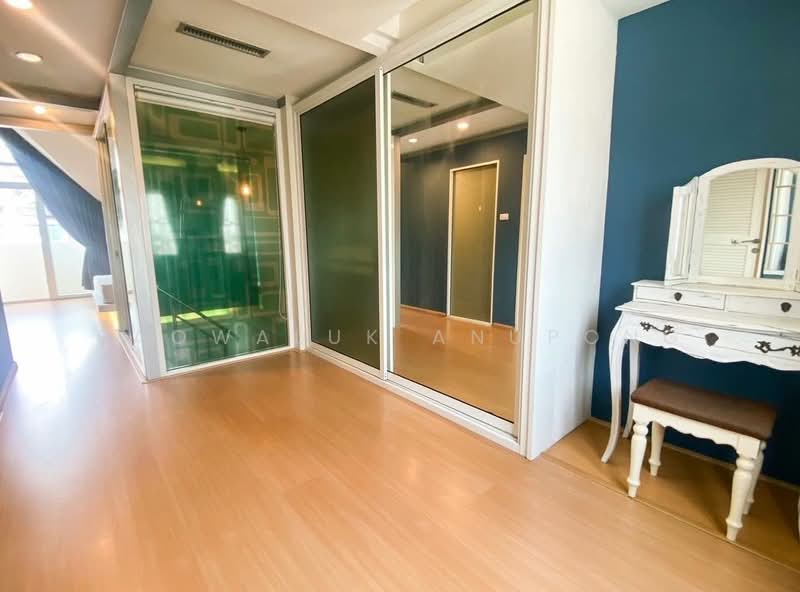 Merit Place Ladprao 87, Bangkok, Soi Ladprao 87, Wang Thonglang, Bangkok, 2 Bedrooms, 200 sqm, Townhouse For Sale, by Saowaluk Anupong, 500397868 - DDproperty.com