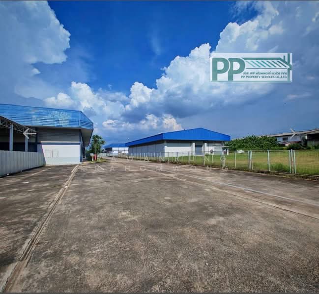 CODE:PP1-W1239-0626 ให้เช่าโกดัง สำนักงาน ที่ดินเปล่า พื้นที่ขนาดใหญ่ 22 ไร่ มี 4โรง 6,400ตรม. รัต, Nonthaburi, Bang Rak Yai, Bang Bua Thong, Nonthaburi, , 1,600 sqm, Warehouse/Factory For Rent, by PRAWANRUNG KRAHOMWONG, 500397880 - DDproperty.com
