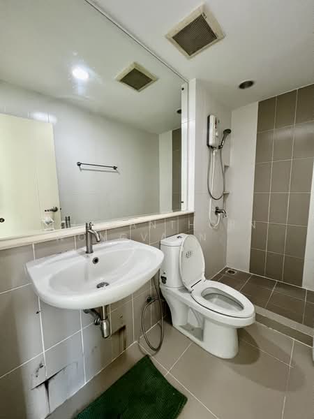 Baan Klang Muang Rama 9 (Motorway), Bangkok, New Bangkok-Chonburi Road, Suan Luang, Bangkok, 3 Bedrooms, 149 sqm, Townhouse For Rent, by Thananthorn Wongvarnkaseam, 500397881 - DDproperty.com