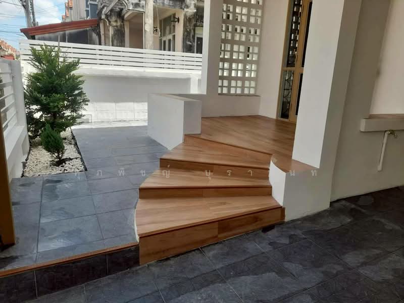 Wararak Rangsit Klong 3, Pathum Thani, Khlong Sam, Khlong Luang, Pathum Thani, 3 Bedrooms, 130 sqm, Townhouse For Sale, by ศุภพิชญ์ บุรานนท์, 500397885 - DDproperty.com