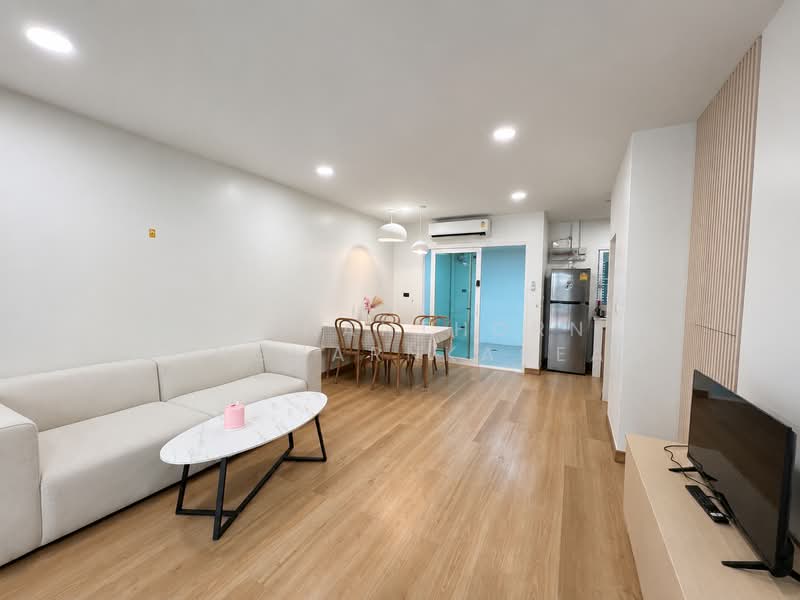 Baan Klang Muang Rama 9 (Motorway), Bangkok, New Bangkok-Chonburi Road, Suan Luang, Bangkok, 3 Bedrooms, 149 sqm, Townhouse For Rent, by Thananthorn Wongvarnkaseam, 500397892 - DDproperty.com
