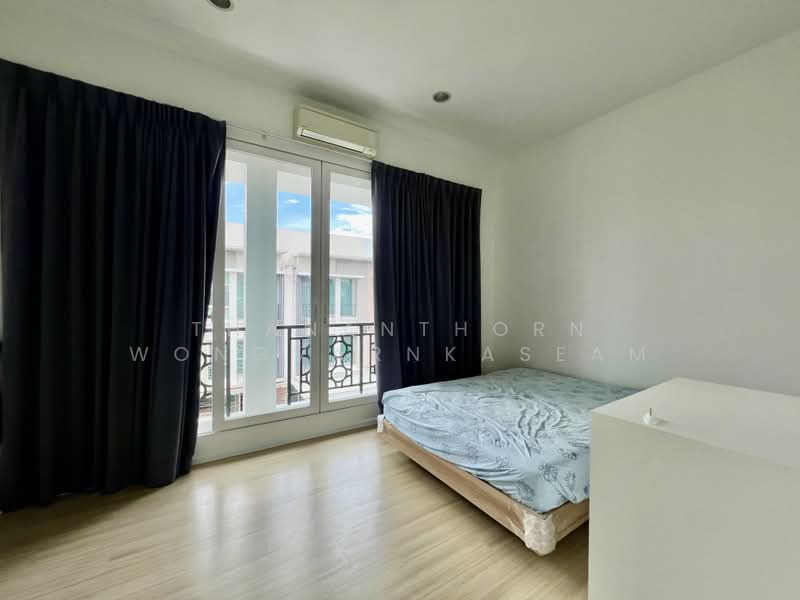 Baan Klang Muang Rama 9 (Motorway), Bangkok, New Bangkok-Chonburi Road, Suan Luang, Bangkok, 3 Bedrooms, 149 sqm, Townhouse For Rent, by Thananthorn Wongvarnkaseam, 500397892 - DDproperty.com