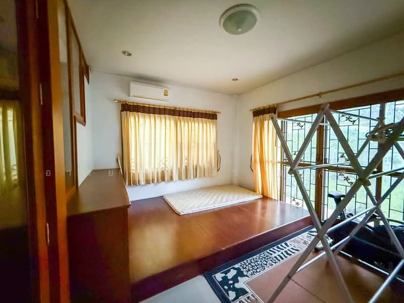 Ban Nonnathi, Nonthaburi, Bang Kruai-Chong Thanom, Mahasawat, Bang Kruai, Nonthaburi, 3 Bedrooms, 201 sqm, Semi-Detached House (Twin House) For Sale, by Araya Chatwarunwong, 500397894 - DDproperty.com