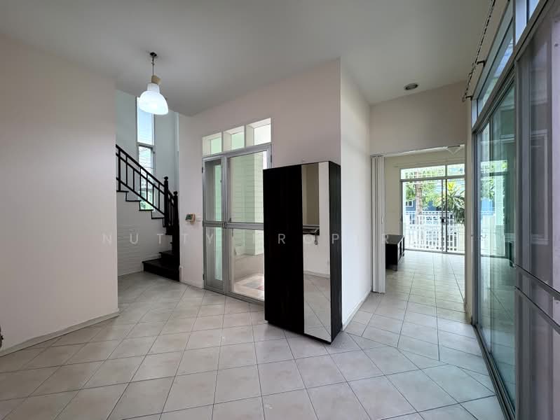 Pornpailin Sukhumvit 101/1, Bangkok, Bang Chak, Phra Khanong, Bangkok, 3 Bedrooms, 230 sqm, Single Detached House For Rent, by Nutty Property, 500397899 - DDproperty.com