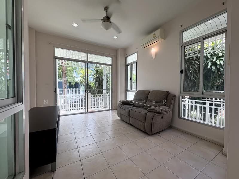 Pornpailin Sukhumvit 101/1, Bangkok, Bang Chak, Phra Khanong, Bangkok, 3 Bedrooms, 230 sqm, Single Detached House For Rent, by Nutty Property, 500397899 - DDproperty.com