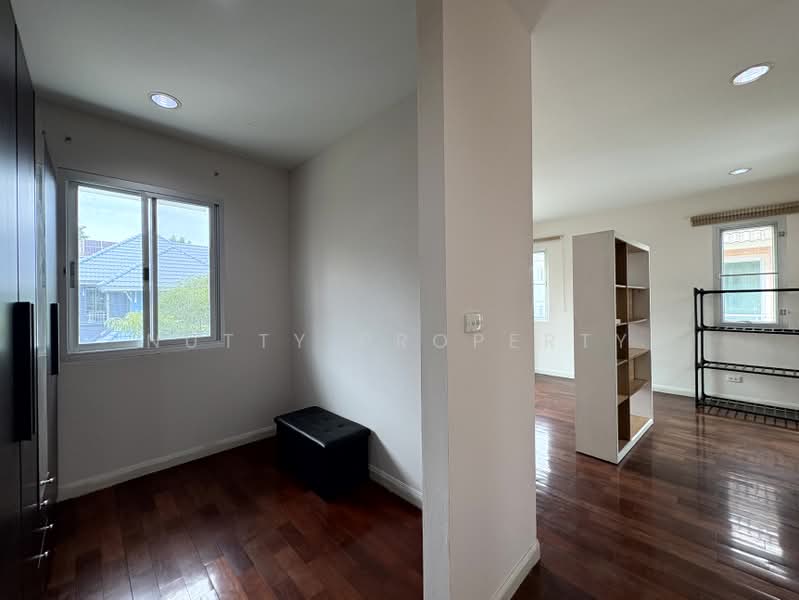 Pornpailin Sukhumvit 101/1, Bangkok, Bang Chak, Phra Khanong, Bangkok, 3 Bedrooms, 230 sqm, Single Detached House For Rent, by Nutty Property, 500397899 - DDproperty.com