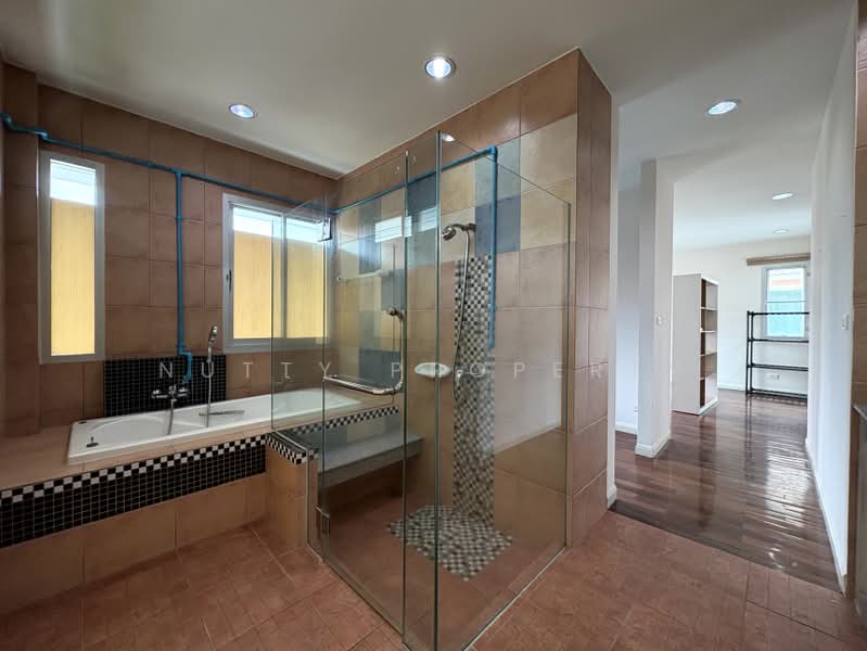 Pornpailin Sukhumvit 101/1, Bangkok, Bang Chak, Phra Khanong, Bangkok, 3 Bedrooms, 230 sqm, Single Detached House For Rent, by Nutty Property, 500397899 - DDproperty.com
