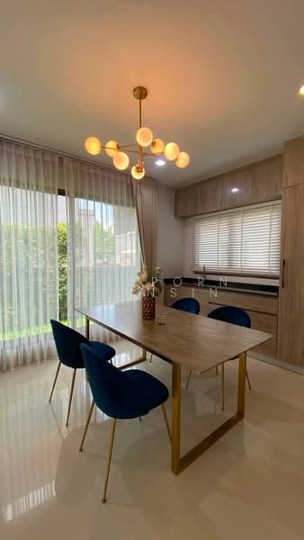 Burasiri Krungthep Kreetha, Bangkok, 95 Soi Pracha Ruam Chai, Hua Mak, Bang Kapi, Bangkok, 4 Bedrooms, 196 sqm, Single Detached House For Rent, by Jatuporn Amonsin, 500397912 - DDproperty.com