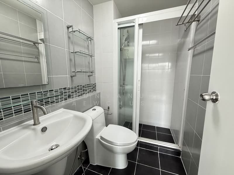 Dcondo Ramindra, Bangkok, 43 Raminthra Road, Tha Rang, Bang Khen, Bangkok, 2 Bedrooms, 62 sqm, Condo For Sale, by Bunyanut Kaewchusen, 500397915 - DDproperty.com
