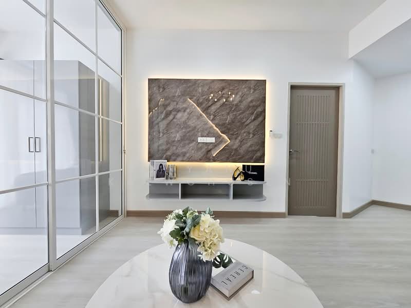 Fak Khao Pode (Corn Condominium), Bangkok, 4 Soi Ramkhamhaeng 40, Hua Mak, Bang Kapi, Bangkok, 2 Bedrooms, 54 sqm, Condo For Sale, by Bunyanut Kaewchusen, 500397917 - DDproperty.com