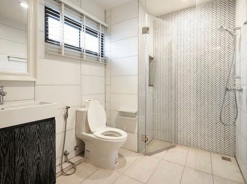 Townhome 4 ชั้น ซอยทองหล่อ 8, Bangkok, Khlong Tan Nua, Watthana, Bangkok, 6 Bedrooms, 317 sqm, Townhouse For Rent, by ทิพย์, 500397956 - DDproperty.com