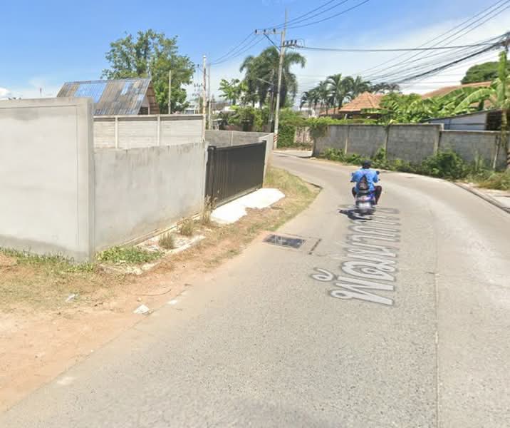 Land for sale in Nong Prue, Pattaya, 1 rai, already filled and leveled, Soi Phatthanakan 2, Chon Buri (Pattaya), Nong Pru, Bang Lamung (Pattaya), Chon Buri (Pattaya), , 1,600 sqm, Land For Sale, by RICHWELL INTERPLUS, 500397958 - DDproperty.com