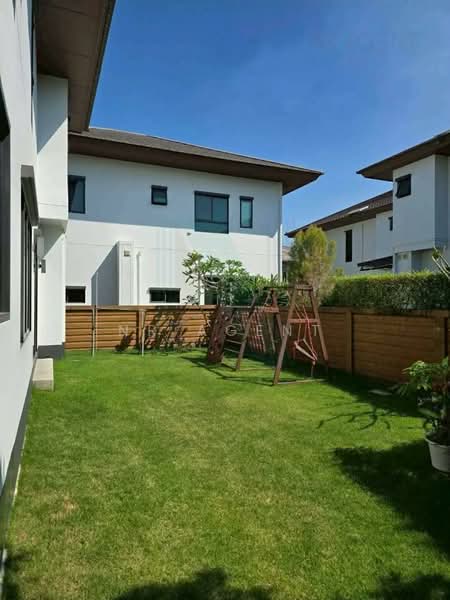 Burasiri Pattanakarn, Bangkok, New Pattanakarn Road, Prawet, Bangkok, 4 Bedrooms, 200 sqm, Single Detached House For Sale, by NR AGENT, 500397995 - DDproperty.com
