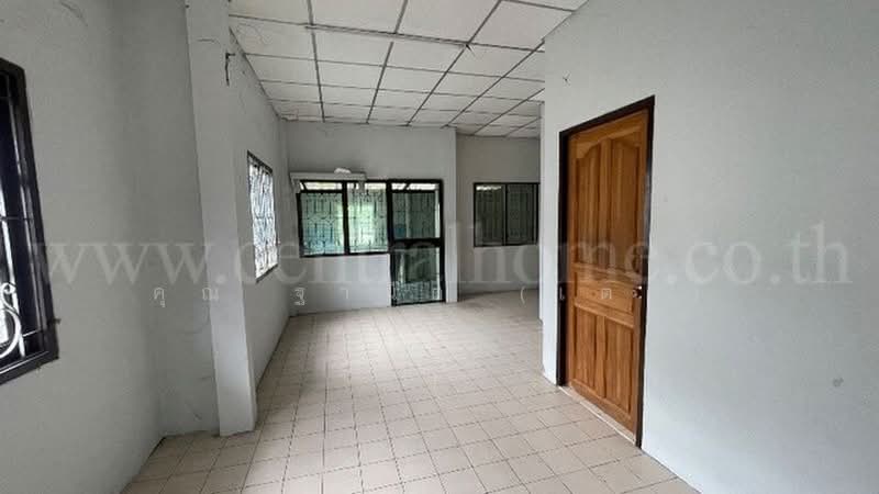 หมู่บ้านสองฝั่งคลอง, ปทุมธานี, หน้าไม้, ลาดหลุมแก้ว, ปทุมธานี, 95 ตร.ม., บ้านเดี่ยว ขาย, โดย คุณ ฐานิต (เตย), 500398002 - DDproperty.com