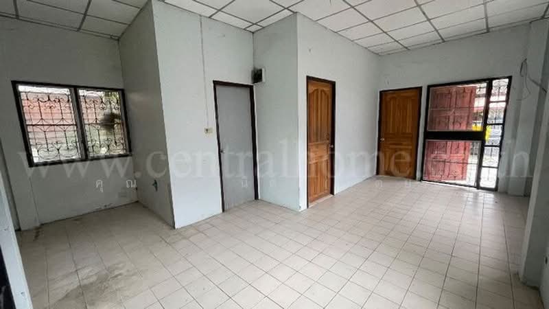 หมู่บ้านสองฝั่งคลอง, ปทุมธานี, หน้าไม้, ลาดหลุมแก้ว, ปทุมธานี, 95 ตร.ม., บ้านเดี่ยว ขาย, โดย คุณ ฐานิต (เตย), 500398002 - DDproperty.com
