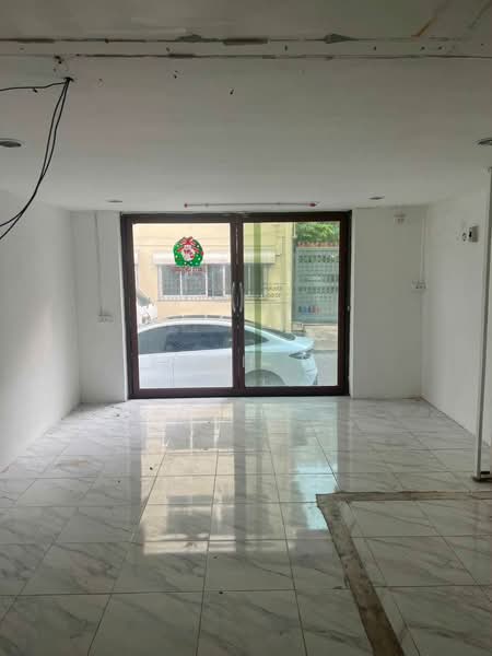 อาคารให้เช่า อ่อนนุช สุขุมวิท : Buildings for rent, On Nut, Sukhumvit., กรุงเทพ, สวนหลวง, กรุงเทพ, 450 ตร.ม., ตึกแถว-อาคารพาณิชย์ ให้เช่า, โดย TOAH T., 500398006 - DDproperty.com