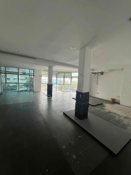 อาคารให้เช่า อ่อนนุช สุขุมวิท : Buildings for rent, On Nut, Sukhumvit, Bangkok, Suan Luang, Bangkok, , 450 sqm, Shophouse For Rent, by TOAH T., 500398006 - DDproperty.com