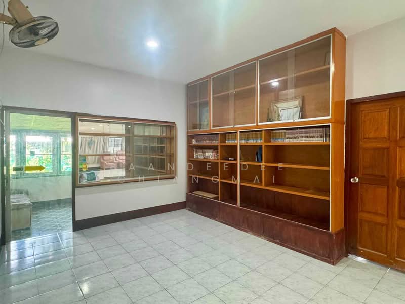 A house for rent near Lanna Hospital, Chiang Mai Rental Price:12,000THB/month Property ID: No.4H184, Chiang Mai, Chang Phuak, Muang Chiang Mai, Chiang Mai, 3 Bedrooms, 180 sqm, Single Detached House For Rent, by Baandeedee Chiangmai, 500398037 - DDproperty.com