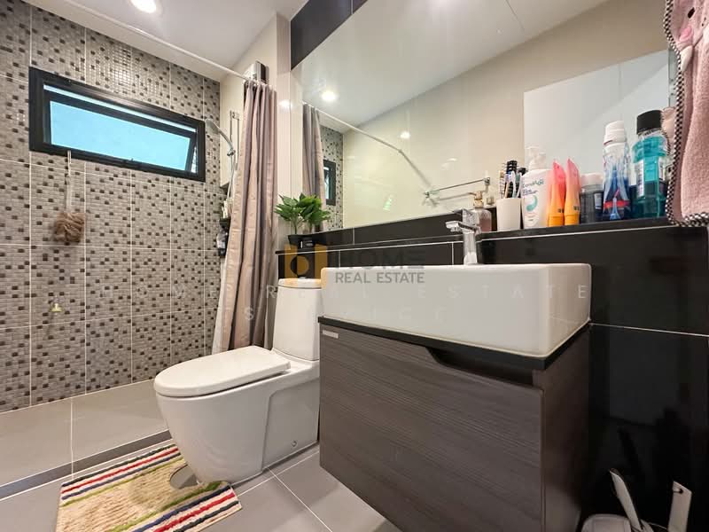 Setthasiri Charun-Pinklao, Bangkok, Lieb Tangrotfai Road, Bang Khun Non, Bangkok Noi, Bangkok, 4 Bedrooms, 175 sqm, Single Detached House For Sale, by HOME Real Estate Service, 500398054 - DDproperty.com
