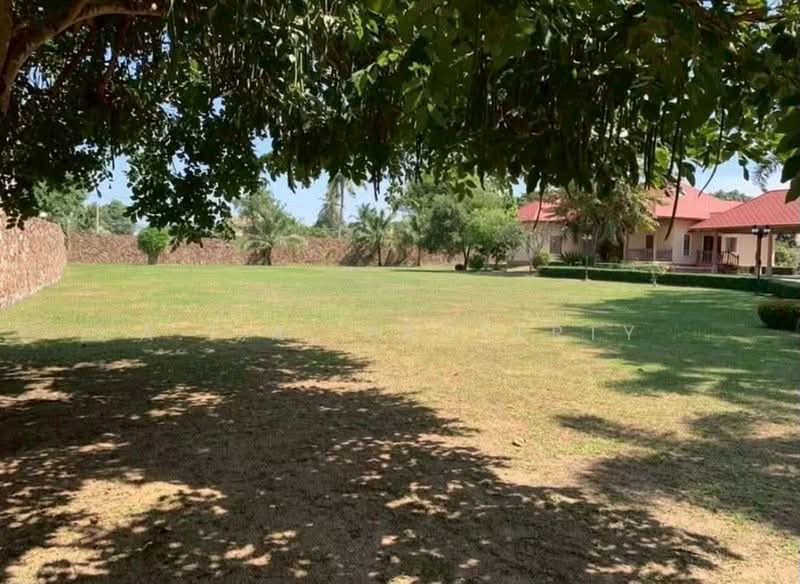 ที่ดิน พร้อมสิงปลูกสร้าง โป่ง บางละมุง พัทยา, Chon Buri (Pattaya), Poong, Bang Lamung (Pattaya), Chon Buri (Pattaya), , 4,392 sqm, Land For Sale, by A.T.A. Property, 500398070 - DDproperty.com