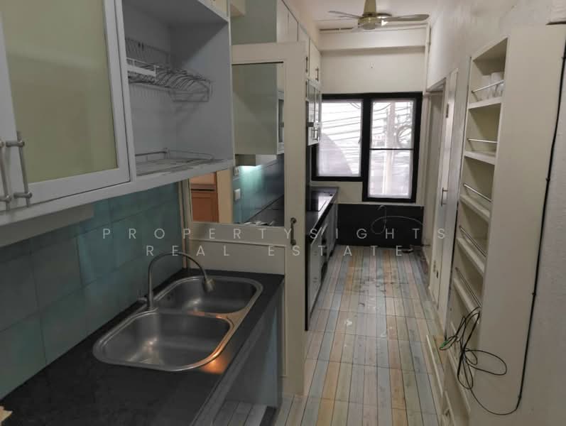 Siam Penthouse 2 Condominium : สยาม เพนท์เฮาส์ 2 คอนโดมิเนียม, กรุงเทพ, 72 ซอยสาทร 1 ถนนสาทร, ทุ่งมหาเมฆ, สาทร, กรุงเทพ, 170 ตร.ม., อพาร์ทเมนท์ ให้เช่า, โดย PROPERTYSIGHTS REAL ESTATE, 500398083 - DDproperty.com