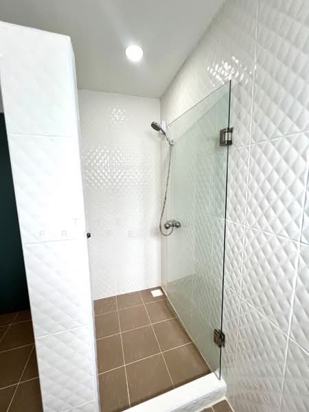 สินทวีแกรนด์วิลล์ ประชาอุทิศ90, Samut Prakan, Ban Khlong Suan, Phra Samut Jadee, Samut Prakan, 3 Bedrooms, 100 sqm, Semi-Detached House (Twin House) For Sale, by The Best Property นิว, 500398100 - DDproperty.com