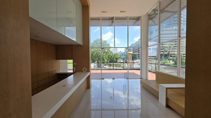 พื้นที่ให้เช่า เพชรบุรี พร้อมพงษ์ : Space for rent in Phetchaburi, Phrom Phong, bangkok, Khlong Tan Nua, Watthana, Bangkok, , 165 sqm, Retail Space For Rent, by TOAH T., 500398178 - DDproperty.com