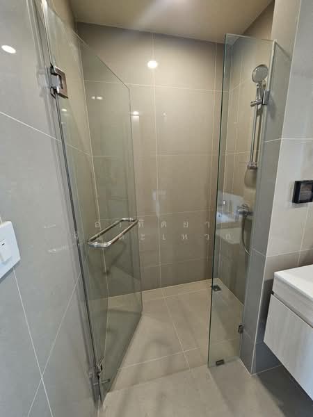 Noble Recole, Bangkok, 77 Soi Sukhumvit 19 Sukhumvit Road, Khlongtoei Nua, Watthana, Bangkok, 2 Bedrooms, 62 sqm, Condo For Rent, by อาทิตยา จินตะเหวก, 500398194 - DDproperty.com