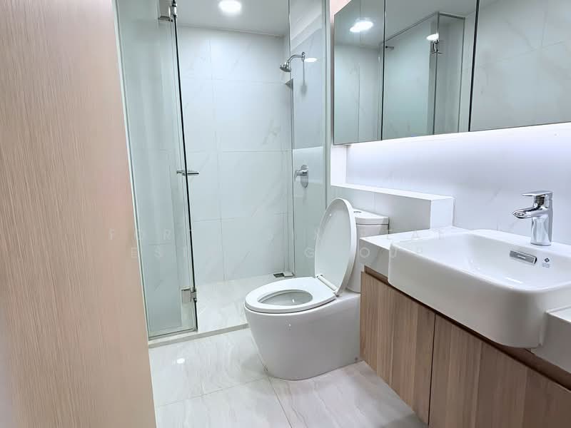 Walden Asoke, Bangkok, 120 12 Sukhumvit Road, Khlongtoei Nua, Watthana, Bangkok, 1 Bedroom, 37 sqm, Condo For Rent, by Forty-Six Real Estate Group, 500398204 - DDproperty.com