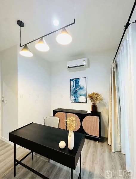 Baan Klang Muang Classe Sukhumvit 77, Bangkok, Soi On Nut 21, Suan Luang, Bangkok, 3 Bedrooms, 228 sqm, Single Detached House For Rent, by Hero Realtor Co., Ltd., 500398218 - DDproperty.com