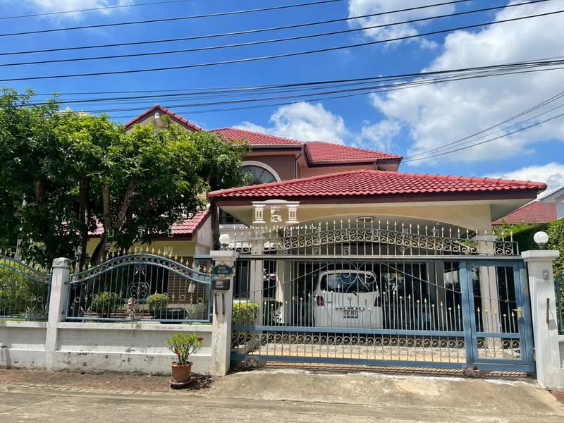 46015 - บ้านเดี่ยว 2 ชั้น หลังใหญ่ริมทะเลสาป ชลลดา รามอินทรา (L&H) ใกล้แฟชั่นไอส์แลนด์, Bangkok, เลียบกาญจนาภิเษก, Khan Na Yao, Bangkok, 3 Bedrooms, 450 sqm, Single Detached House For Sale, by Forbest Properties Co., Ltd., 500398223 - DDproperty.com