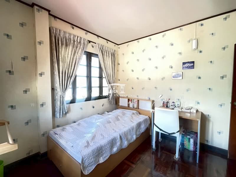 46015 - บ้านเดี่ยว 2 ชั้น หลังใหญ่ริมทะเลสาป ชลลดา รามอินทรา (L&H) ใกล้แฟชั่นไอส์แลนด์, กรุงเทพ, เลียบกาญจนาภิเษก, คันนายาว, กรุงเทพ, 450 ตร.ม., บ้านเดี่ยว ขาย, โดย บริษัท ฟอร์เบสท์ พร็อพเพอร์ตี้ส์ จำกัด, 500398223 - DDproperty.com