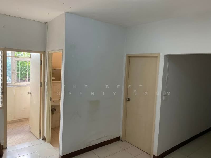 Baan Eua-Athorn Romklao 1-6, Bangkok, Kheha Rom Klao Road, Khlong Song Ton Nun, Lat Krabang, Bangkok, 1 Bedroom, 33 sqm, Condo For Sale, by The Best Property โดนัท, 500398232 - DDproperty.com