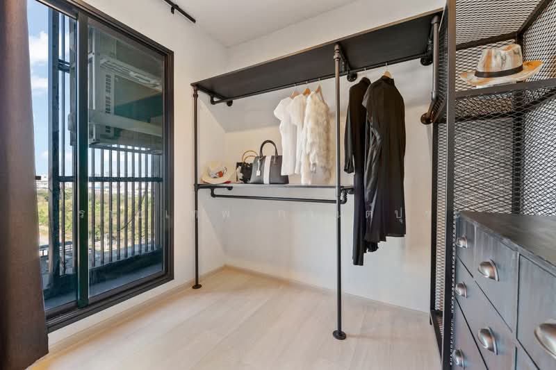 Life Asoke, Bangkok, Asoke-Dindang Road, Bang Kapi, Huai Khwang, Bangkok, 1 Bedroom, 35 sqm, Condo For Rent, by ราชเทพ กานต์ปุระ, 500398248 - DDproperty.com