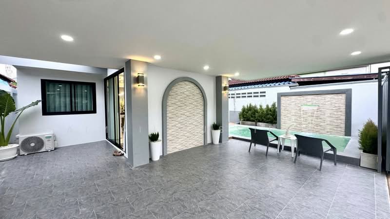 Pattaya Rungrueng, Chon Buri (Pattaya), Nong Pru, Bang Lamung (Pattaya), Chon Buri (Pattaya), 3 Bedrooms, 172 sqm, Villa For Sale, by Saimaii Russiphat, 500398265 - DDproperty.com