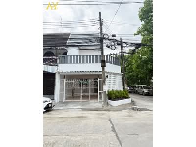 ขาย - Moobaan Sena Villa 84 : หมู่บ้าน เสนาวิลล่า 84, กรุงเทพ