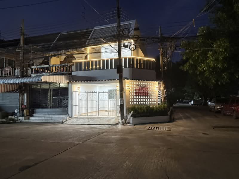 Moobaan Sena Villa 84 : หมู่บ้าน เสนาวิลล่า 84, กรุงเทพ, คลองจั่น, บางกะปิ, กรุงเทพ, 98 ตร.ม., ทาวน์เฮ้าส์ ขาย, โดย ณัฎฐ์ ยศขุน, 500398271 - DDproperty.com