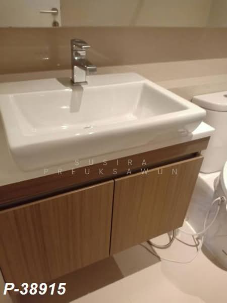 Vtara Sukhumvit 36, Bangkok, 118 Soi Saen Sabai, Phra Kanong, Khlong Toei, Bangkok, 1 Bedroom, 30 sqm, Condo For Rent, by Susira Preuksawun, 500398288 - DDproperty.com