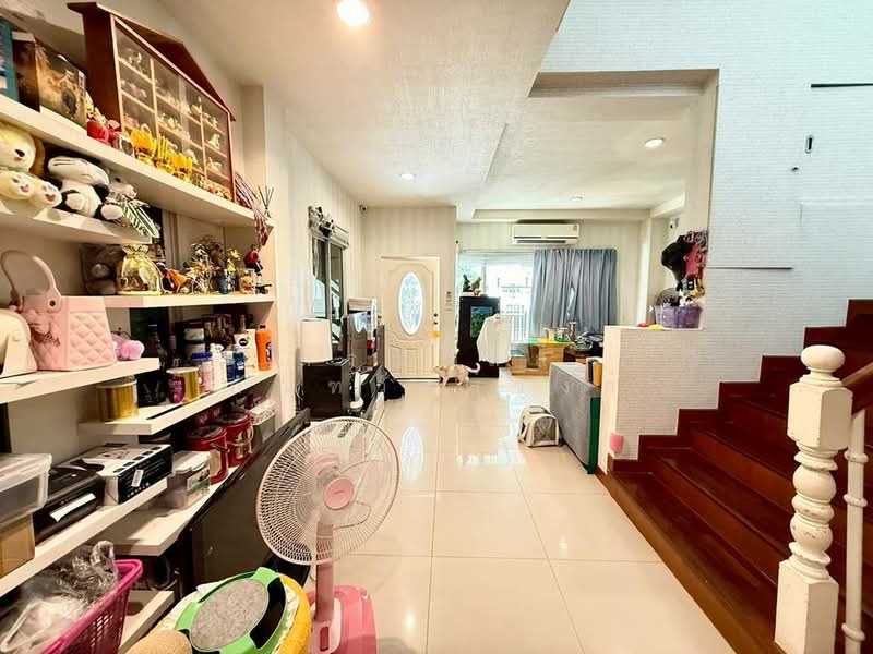 ขาย ทาวน์โฮม 3 ชั้น หลังมุม ซอยประชาราษฎร์ 16/1 เมืองนนทบุรี, Nonthaburi, Talat Kwan, Muang Nonthaburi, Nonthaburi, 4 Bedrooms, 240 sqm, Townhouse For Sale, by กรณวัสส์ กัณฑวัสส์วงส์, 500398317 - DDproperty.com