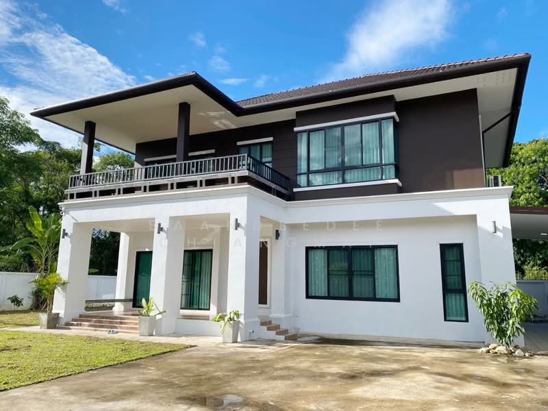 A house for rent near Big C Don Chan, Chiang Mai Rental Price: 50,000THB/month Property ID: No.7H180, Chiang Mai, Chai Sa Than, Saraphi, Chiang Mai, 4 Bedrooms, 400 sqm, Single Detached House For Rent, by Baandeedee Chiangmai, 500398318 - DDproperty.com