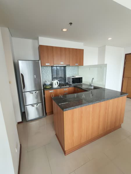 Villa Sathorn, Bangkok, 5 KrungThonBuri Road, Khlong Ton Sai, Khlong San, Bangkok, 1 Bedroom, 57 sqm, Condo For Rent, by Khun Tae, 500398331 - DDproperty.com