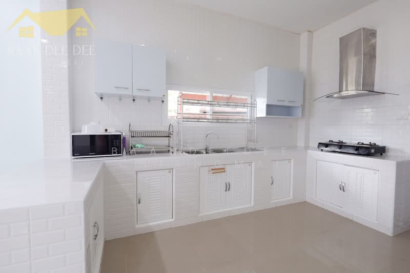 A house for rent near Panyaden International School, Rental Price: 25,000 THB / month No.14H052, Chiang Mai, Hang Dong, Chiang Mai, 3 Bedrooms, 200 sqm, Single Detached House For Rent, by Baandeedee Chiangmai, 500398334 - DDproperty.com