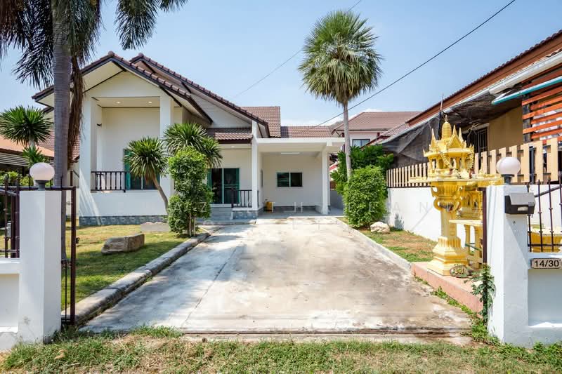 Charming 1-Storey 3BR House in Samorprong Hua Hin | 178 SqM City Home, Prachuap Khiri Khan, Hua Hin, Prachuap Khiri Khan, 3 Bedrooms, 178 sqm, Single Detached House For Sale, by Fazwaz (Thailand) Co., Ltd., 500398344 - DDproperty.com