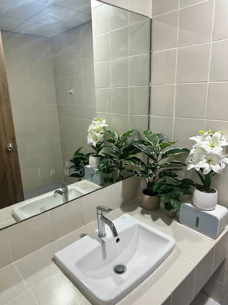 Fak Khao Pode (Corn Condominium), Bangkok, 4 Soi Ramkhamhaeng 40, Hua Mak, Bang Kapi, Bangkok, 2 Bedrooms, 53 sqm, Condo For Sale, by Kanueng (Pro) Noppornpitak, 500398349 - DDproperty.com