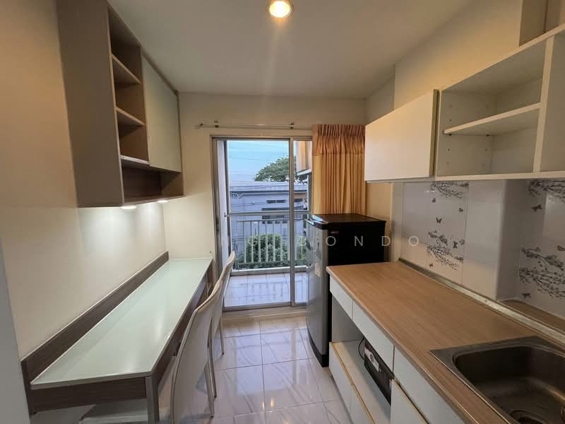 Lumpini Condo Town Raminthra-Latplakhao, Bangkok, Lat Pla Khao Road, Anusaowari, Bang Khen, Bangkok, 1 Bedroom, 26 sqm, Condo For Rent, by Living Condo, 500398356 - DDproperty.com